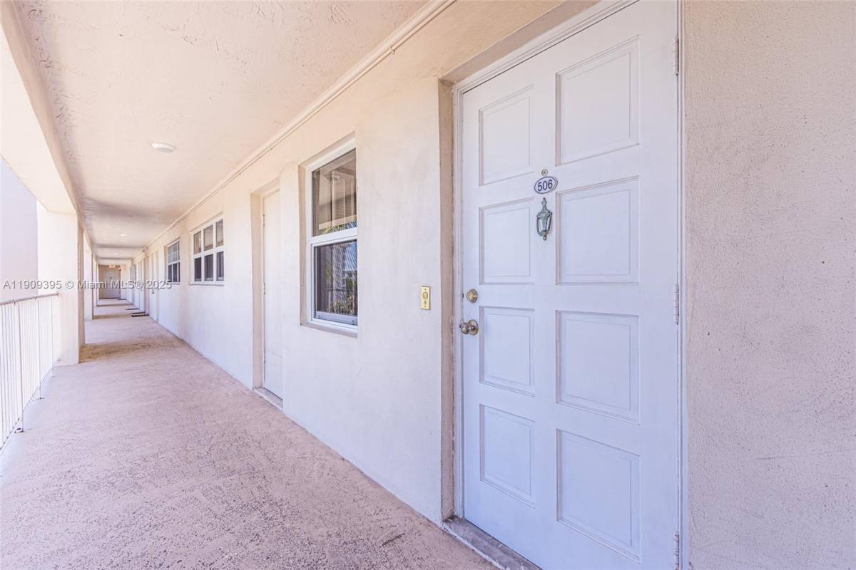 Condo for rent at 2671 S Course Dr #506, Pompano Beach, FL 33069