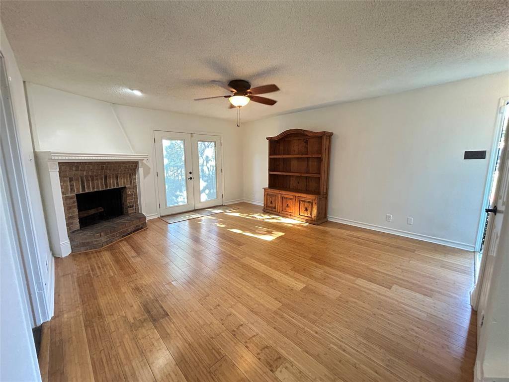 Condo for rent at 6509 Hickock Dr #65092C, Fort Worth, TX 76116
