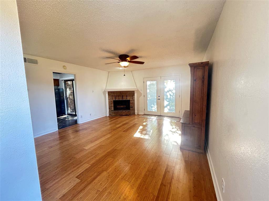 Condo for rent at 6509 Hickock Dr #65092C, Fort Worth, TX 76116
