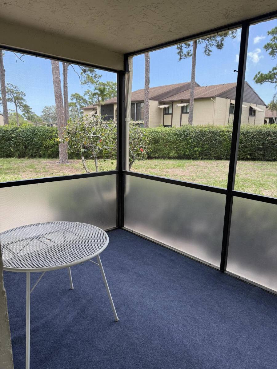 Apartment for rent at 133 Lake Pine Circle #133B1, Lake Worth, FL 33463