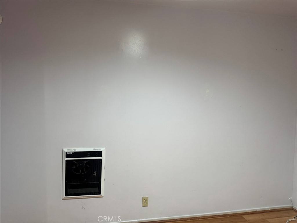 Apartment for rent at 113 Tremont St #113, Avalon, CA 90704