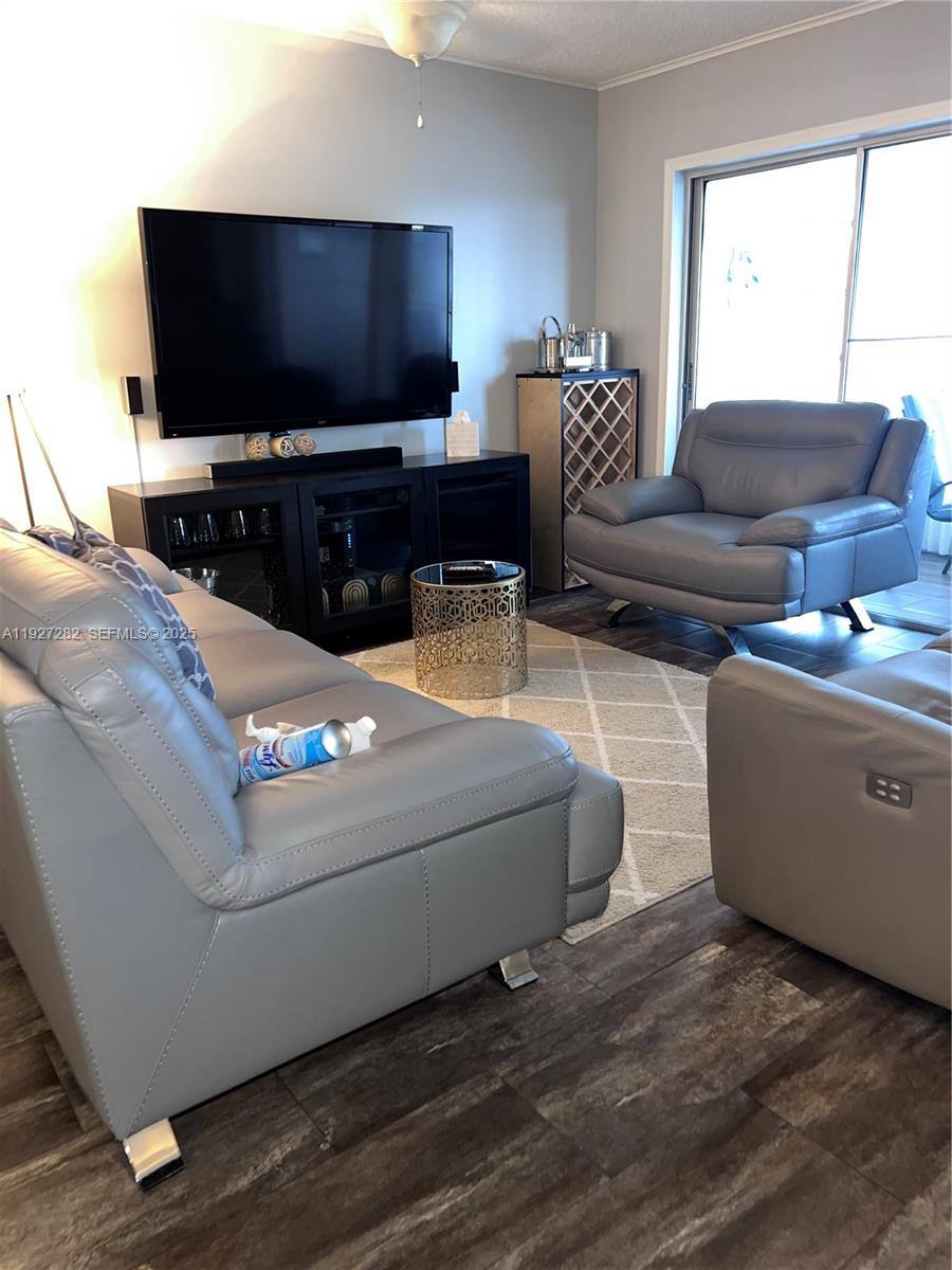 Condo for rent at 4740 NW 21st St #47404P, Fort Lauderdale, FL 33313