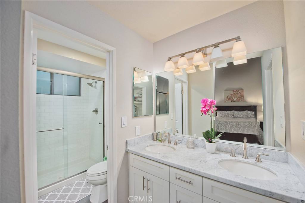 Townhouse for rent at 21820 Marylee St #224, Woodland Hills, CA 91367