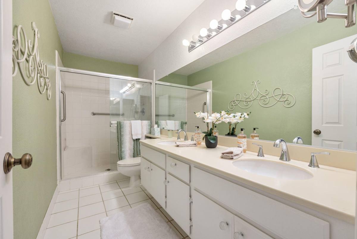 Apartment for rent at 41484 Woodhaven Dr W, Palm Desert, CA 92211
