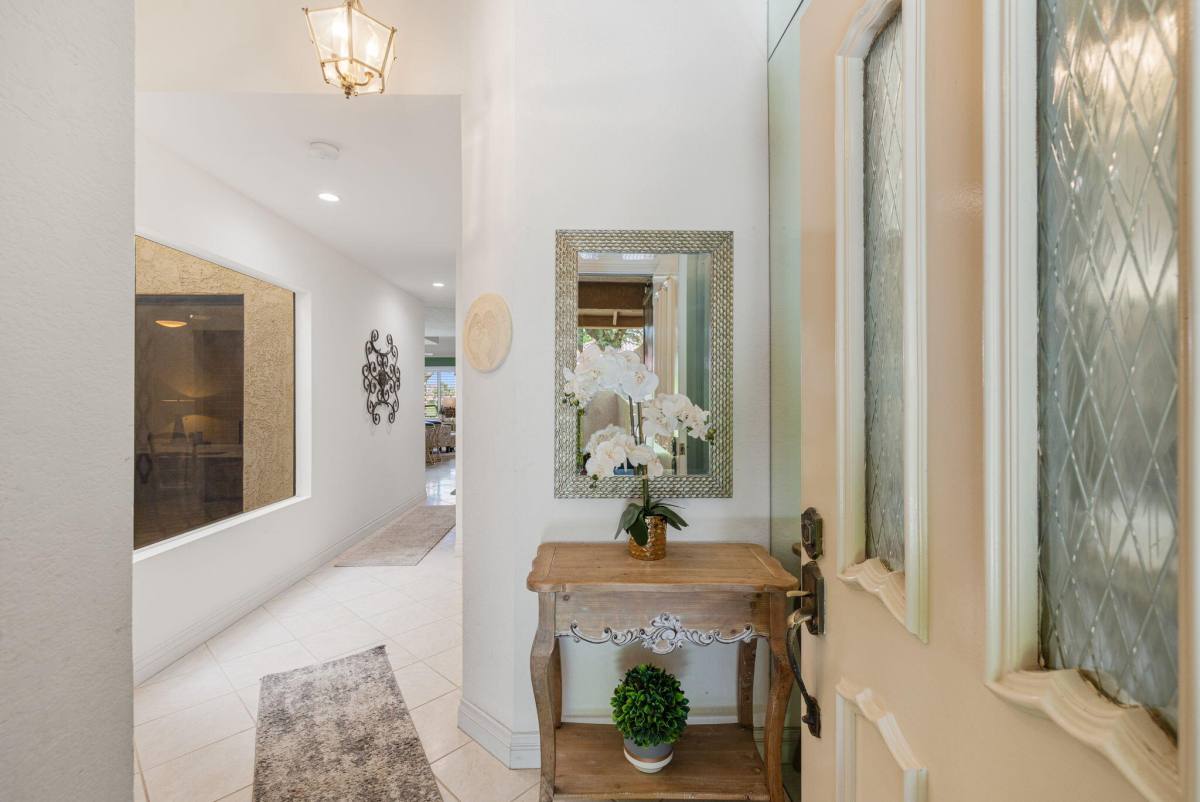 Apartment for rent at 41484 Woodhaven Dr W, Palm Desert, CA 92211