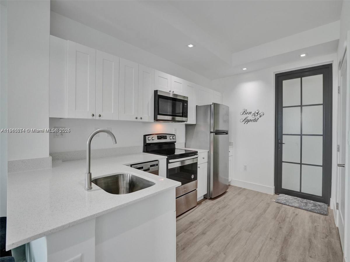 Apartment for rent at 4100 SW 64th Ave #308, Fort Lauderdale, FL 33314