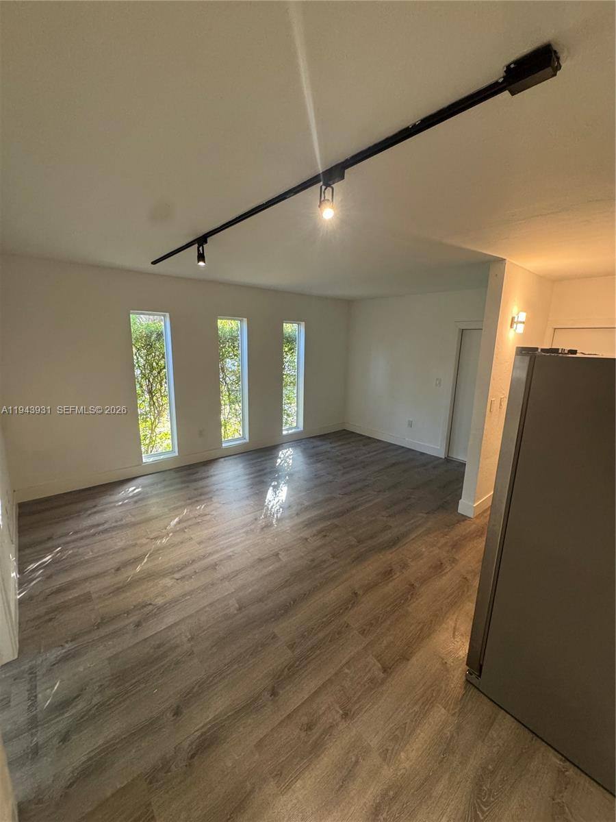 Apartment for rent at 7901 SW 64th Ave #12, Miami, FL 33143