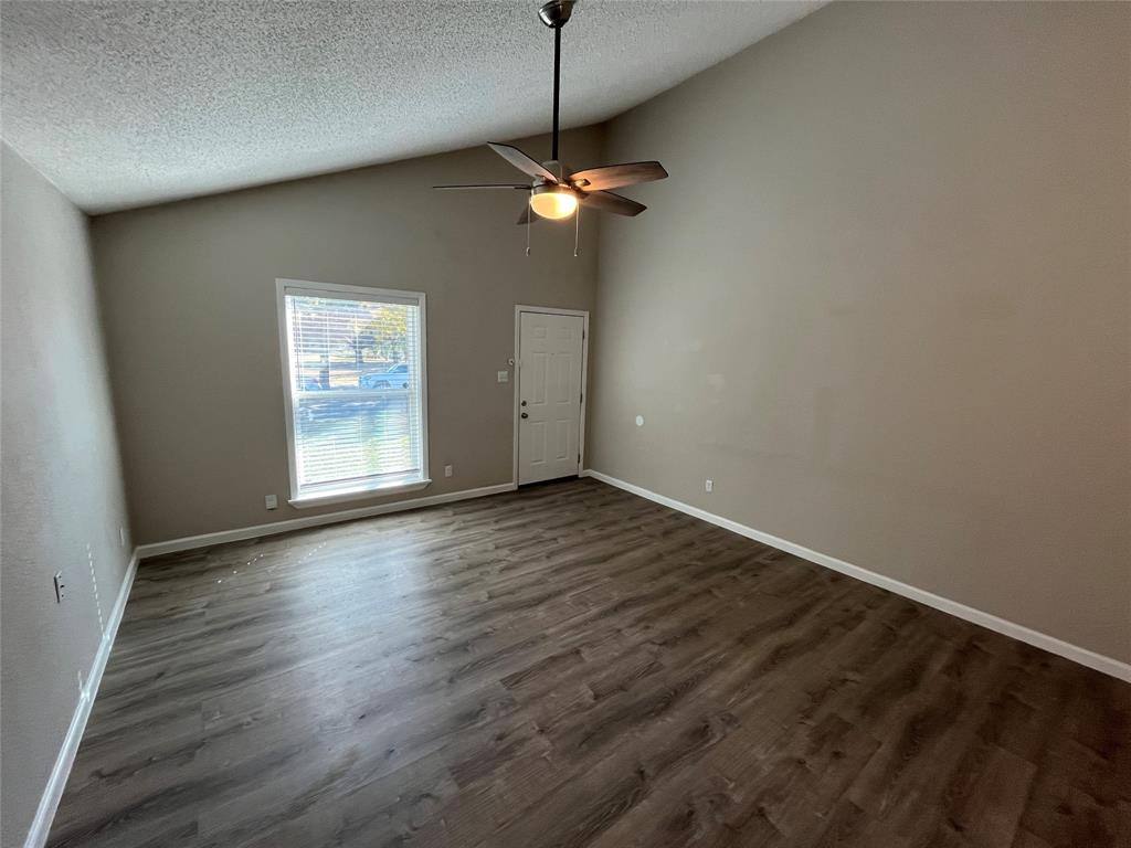 Apartment for rent at 5827 Columbia Ave, Dallas, TX 75214