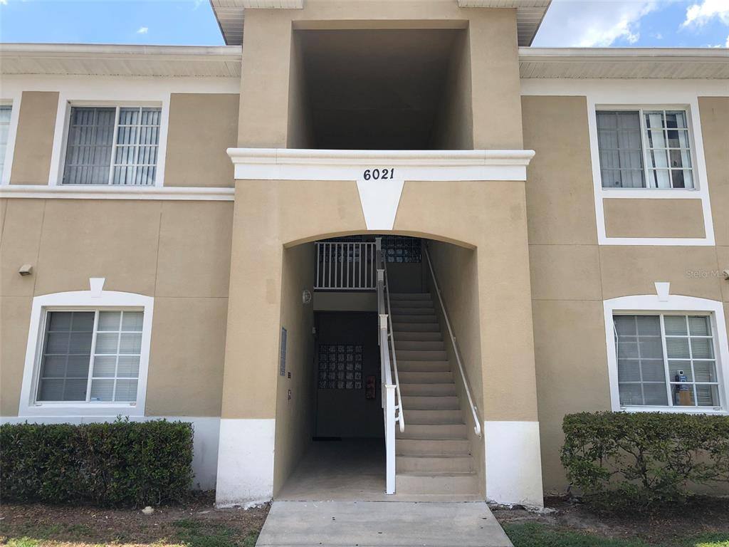 Apartment for rent at 6021 Portsdale Place #101, Riverview, FL 33578