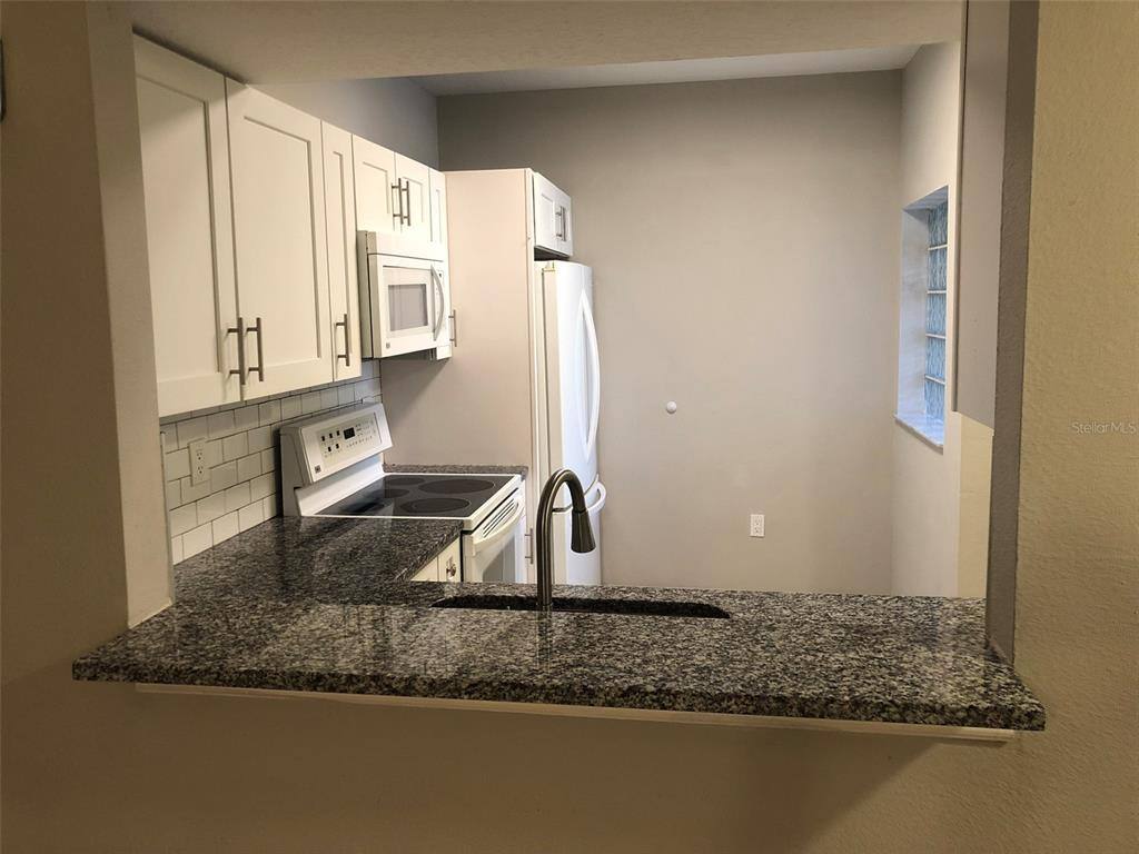 Apartment for rent at 6021 Portsdale Place #101, Riverview, FL 33578