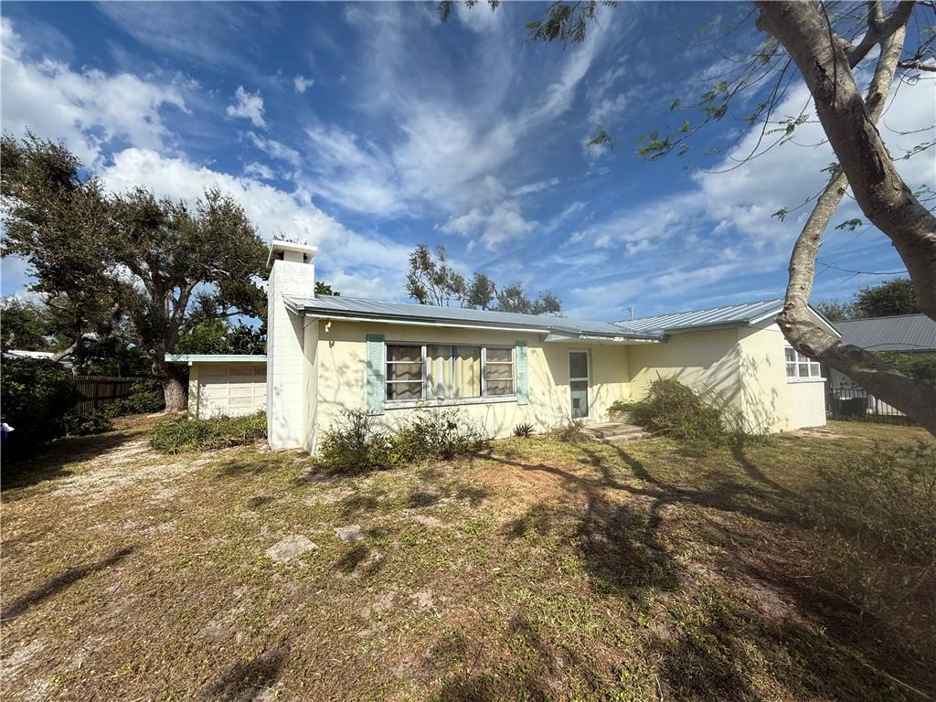 Apartment for rent at 925 Tropic Dr #925, Vero Beach, FL 32963