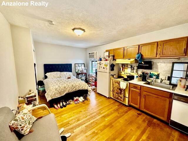 Apartment for rent at 59 Salem St #3F, Boston, MA 02113