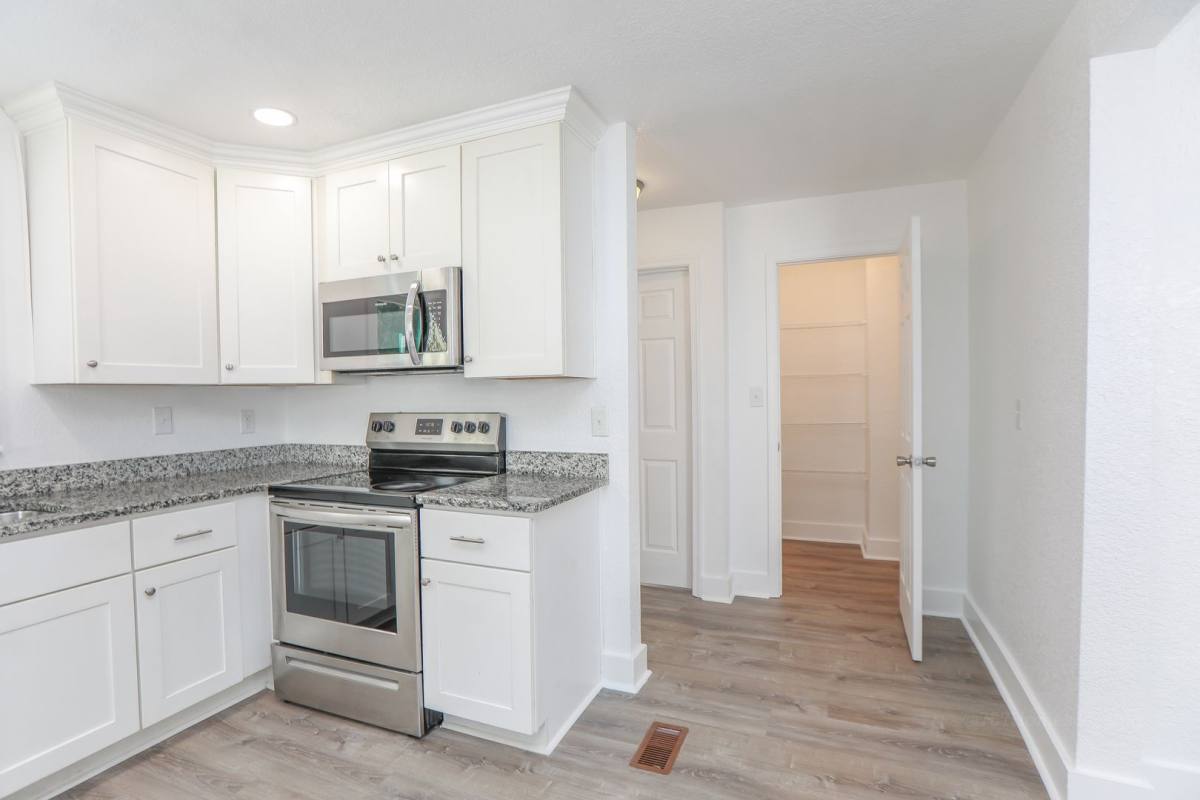 House for rent at 1609 Richmond Ave, Portsmouth, VA 23704