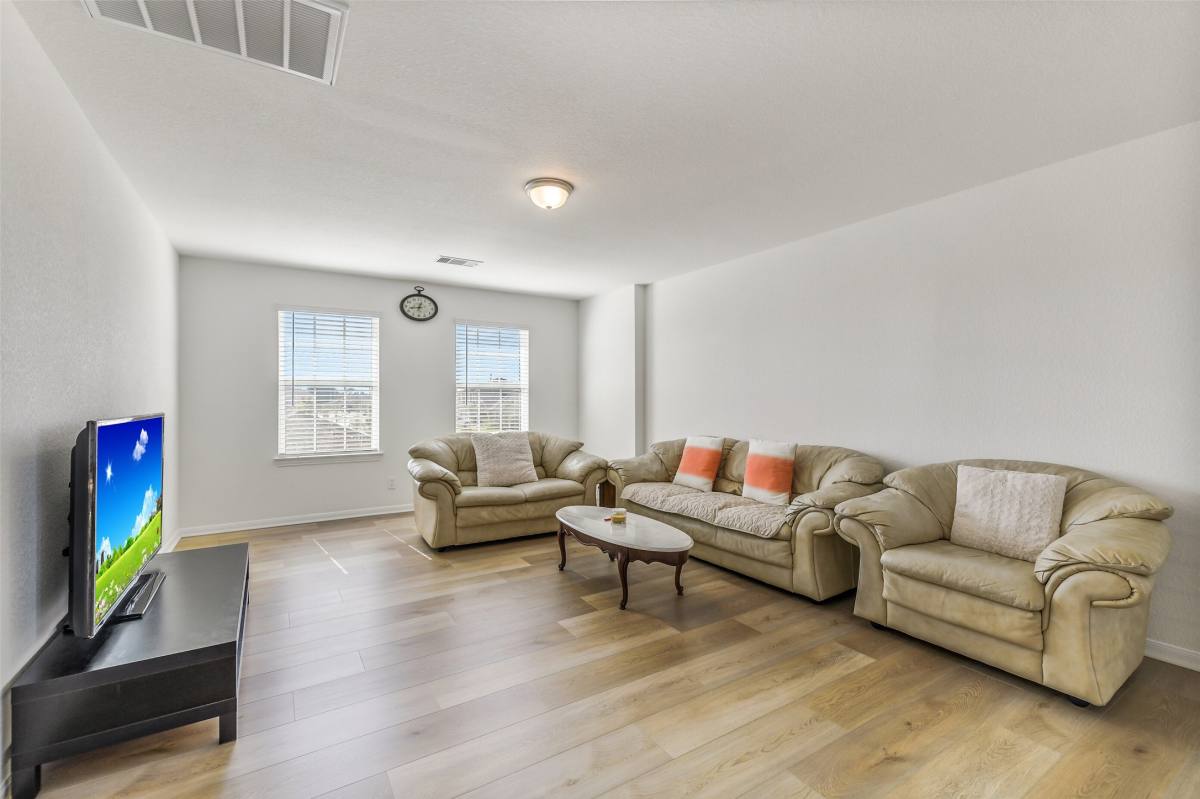 Apartment for rent at 22222 Opa Glen Dr, Hockley, TX 77447