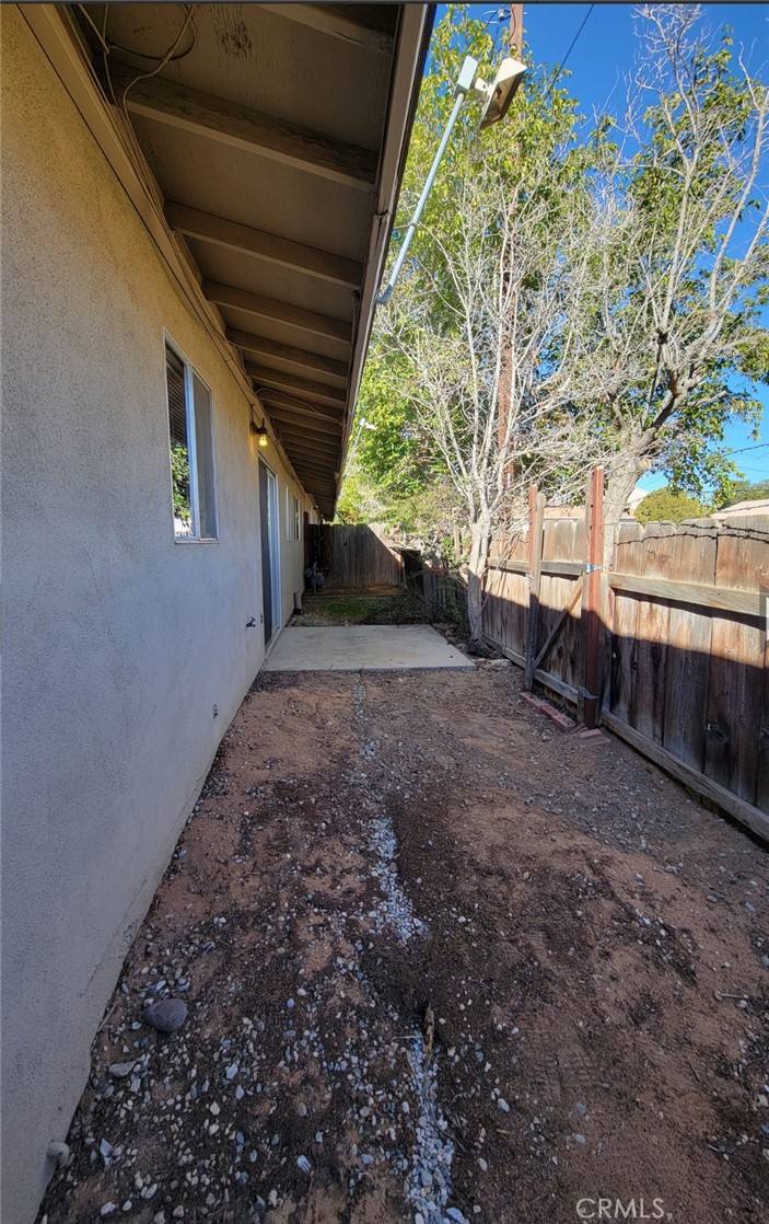 Apartment for rent at 19142 Highway 18, Apple Valley, CA 92307