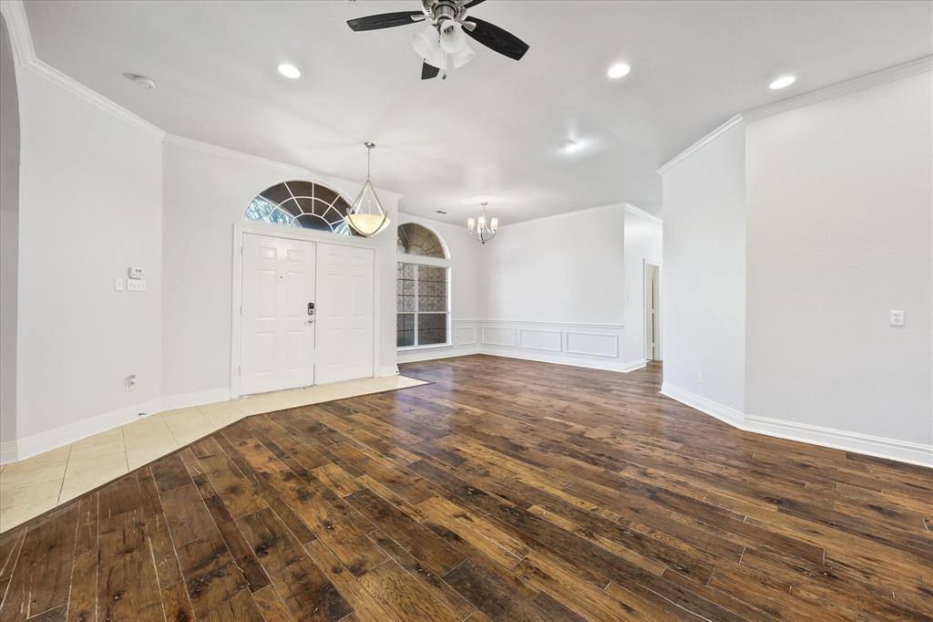 Apartment for rent at 2045 Chisholm Trail, Rockwall, TX 75032