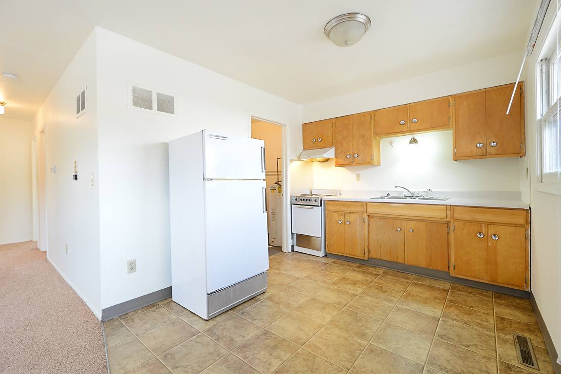 Apartment for rent at 600 Maple St, Minot, ND 58701