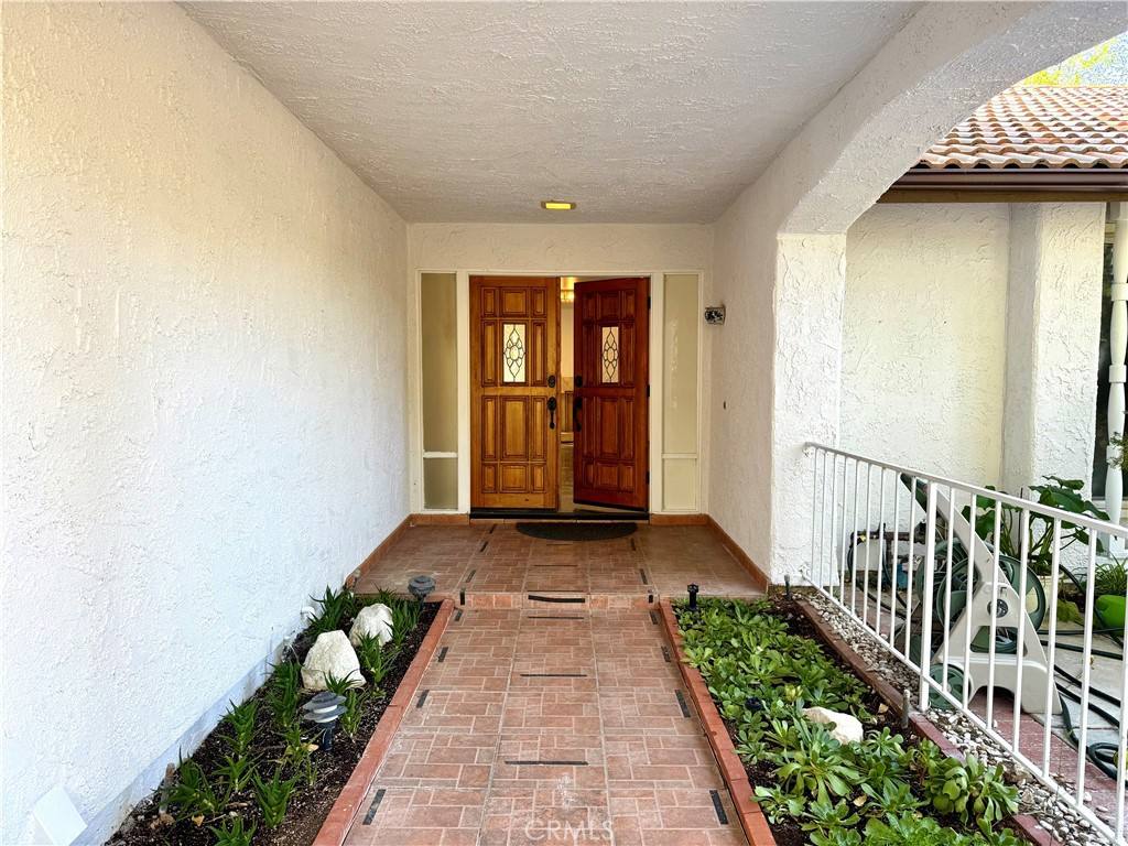 Apartment for rent at 12839 McLennan Ave, Granada Hills, CA 91344