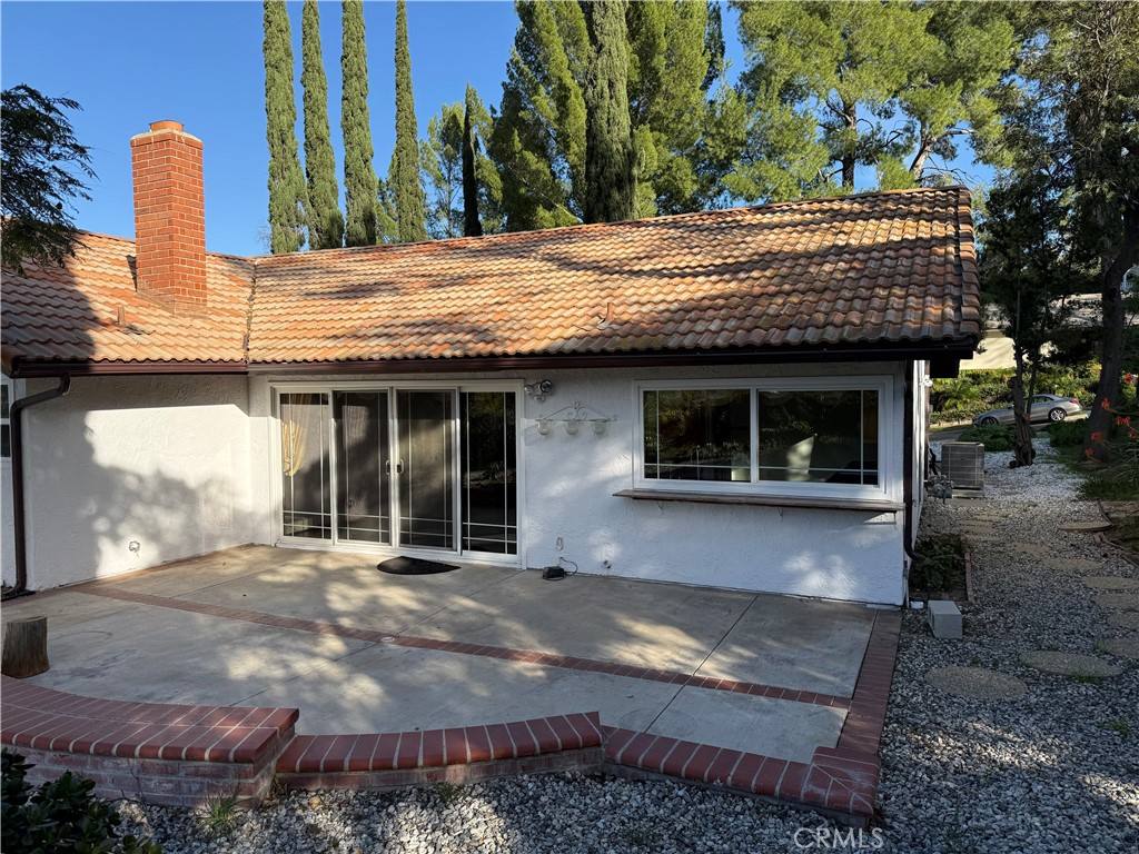Apartment for rent at 12839 McLennan Ave, Granada Hills, CA 91344