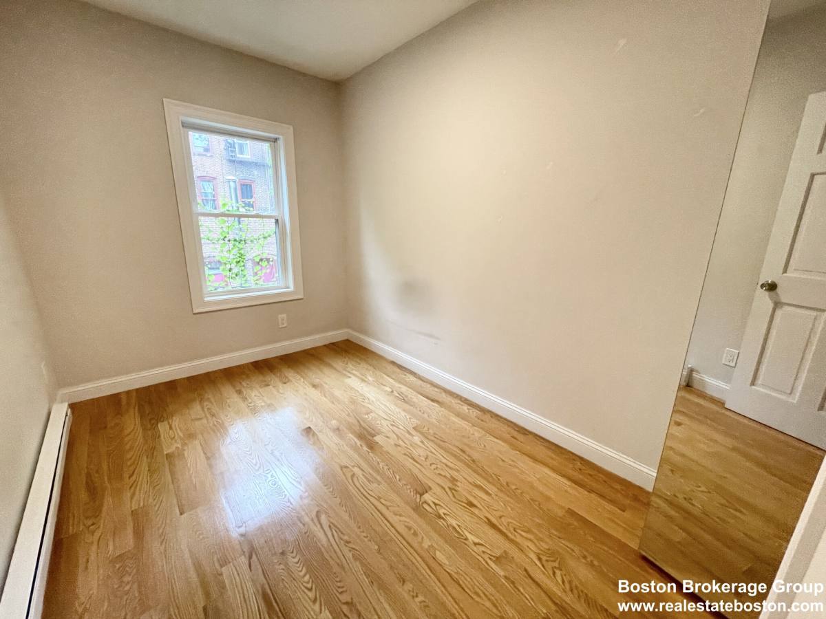Apartment for rent at 7 Warwick St #2, Roxbury Crossing, MA 02120