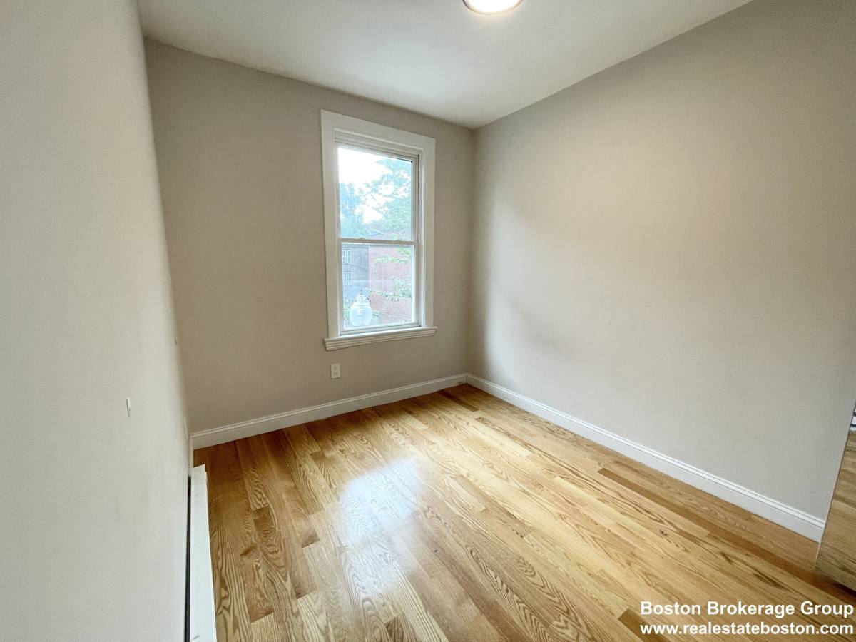 Apartment for rent at 7 Warwick St #2, Roxbury Crossing, MA 02120