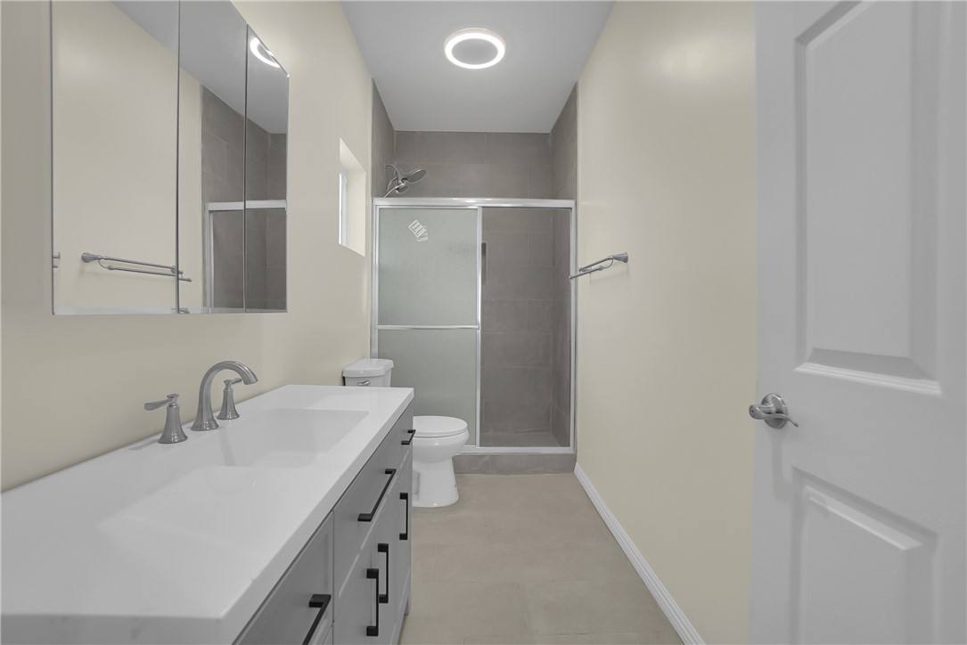 Apartment for rent at 23393 Schoolcraft St, West Hills, CA 91307