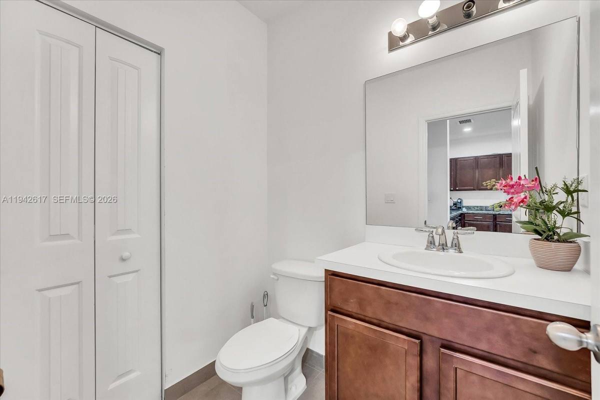 Townhouse for rent at 14229 SW 274th St, Homestead, FL 33032
