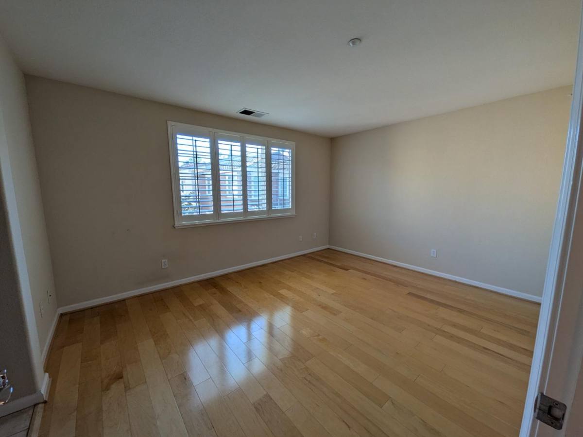 Townhouse for rent at 4086 Crandall Circle, Santa Clara, CA 95054