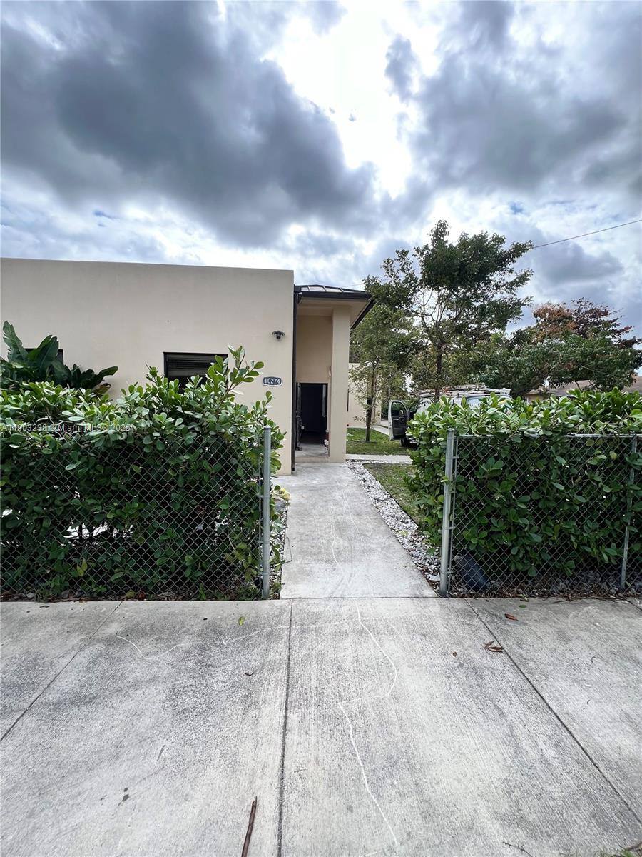 Apartment for rent at 10274 SW 180th St #1, Miami, FL 33157