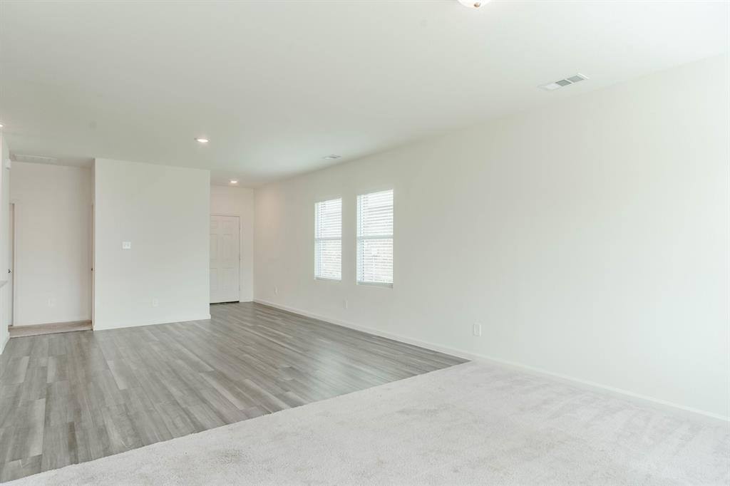 Apartment for rent at 1737 Escondido Dr, Haslet, TX 76052