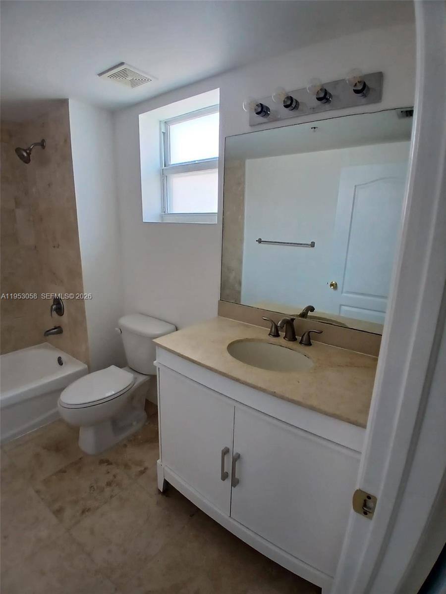 Apartment for rent at 425 NE 30th St #202, Miami, FL 33137