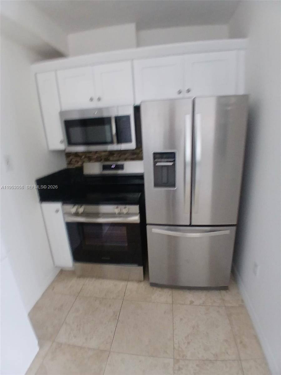 Apartment for rent at 425 NE 30th St #202, Miami, FL 33137