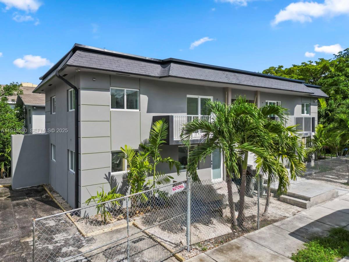 Apartment for rent at 300 NW 7th Ave #300-1, Miami, FL 33128
