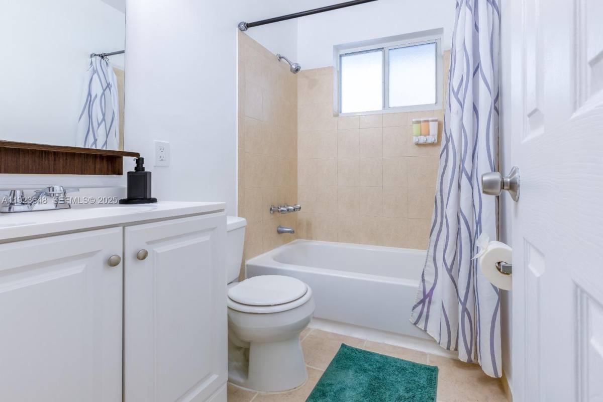 Apartment for rent at 828 SW 2nd St #828-2, Miami, FL 33130