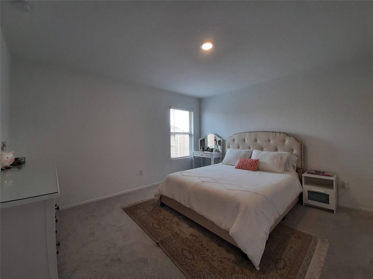 Apartment for rent at 26802 Cenzontle Dr, Katy, TX 77493