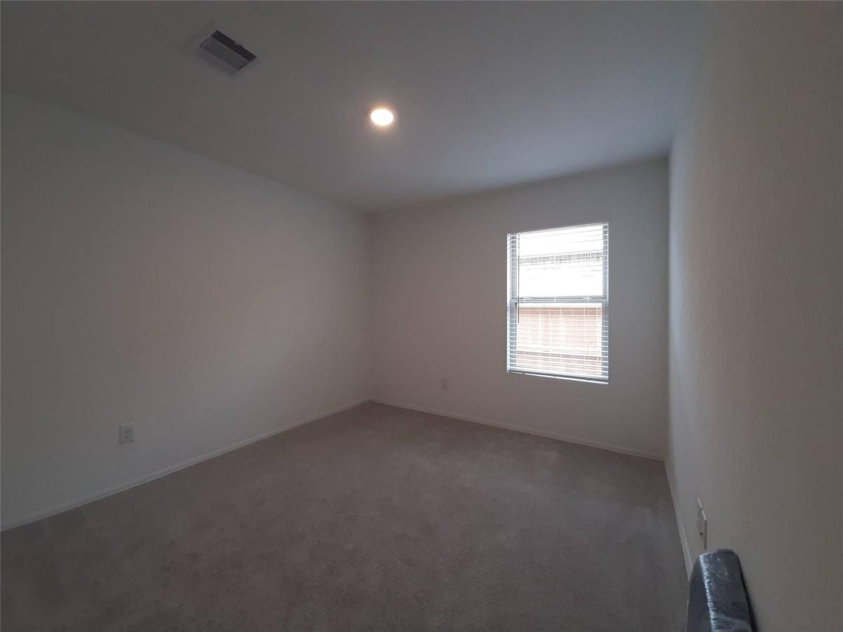 Apartment for rent at 26802 Cenzontle Dr, Katy, TX 77493
