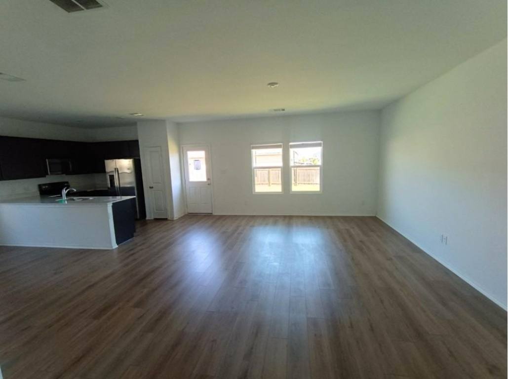 Apartment for rent at 100 Tugboat Annie Way #100, Jarrell, TX 76537
