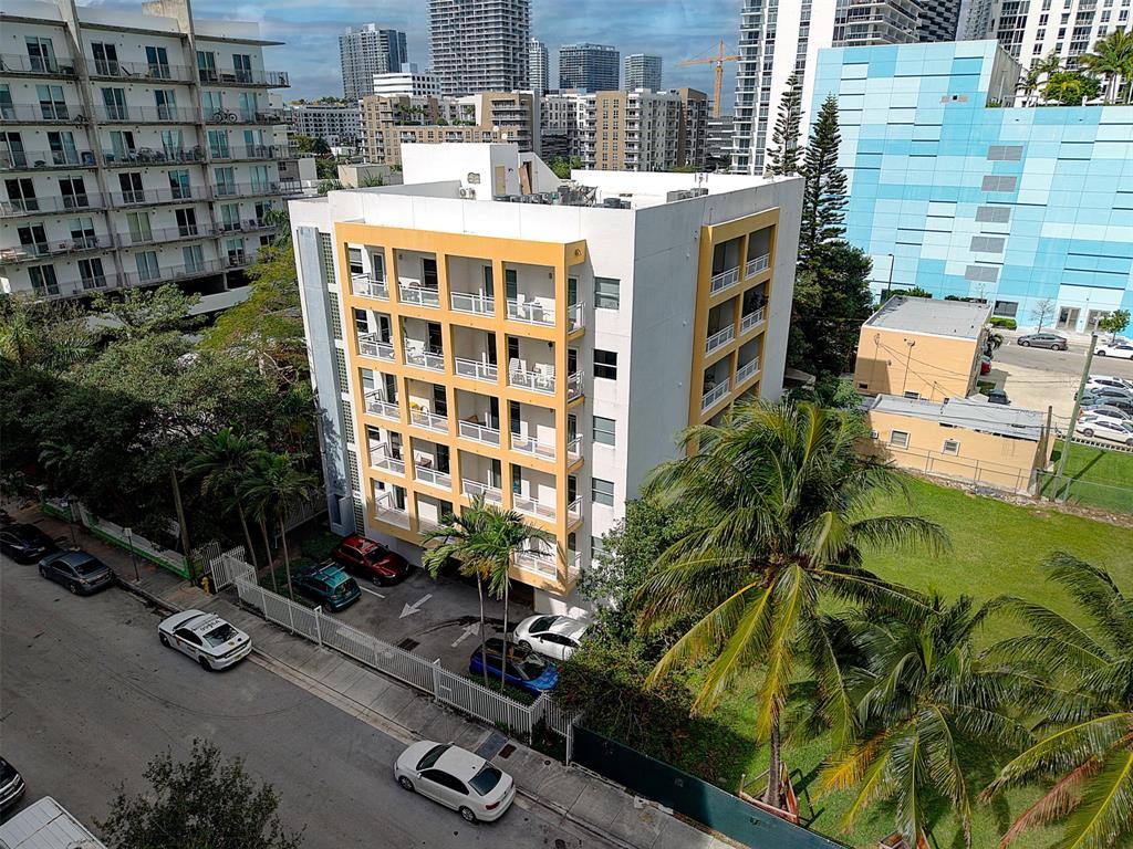 Apartment for rent at 471 NE 25th St #503, Miami, FL 33137
