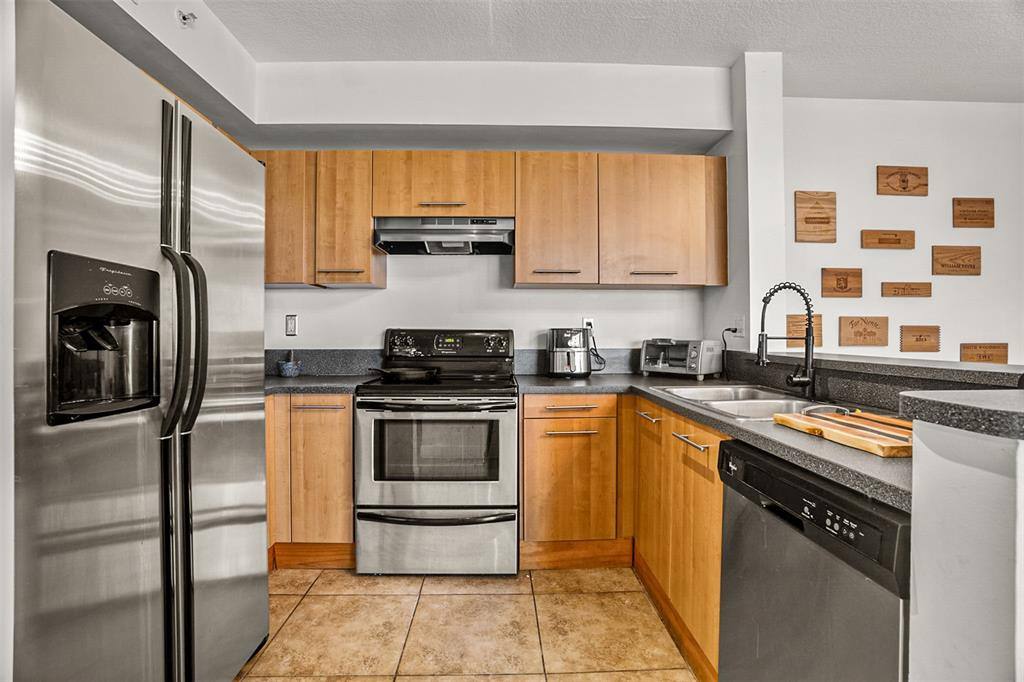 Apartment for rent at 471 NE 25th St #503, Miami, FL 33137