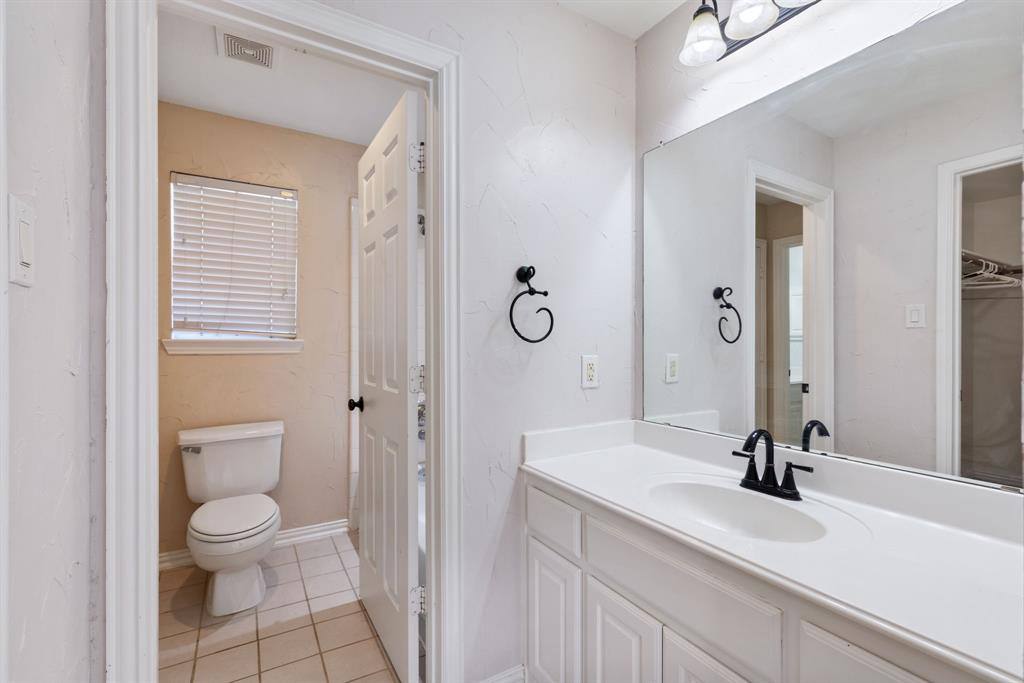Apartment for rent at 2021 Country Brook Lane, Allen, TX 75002