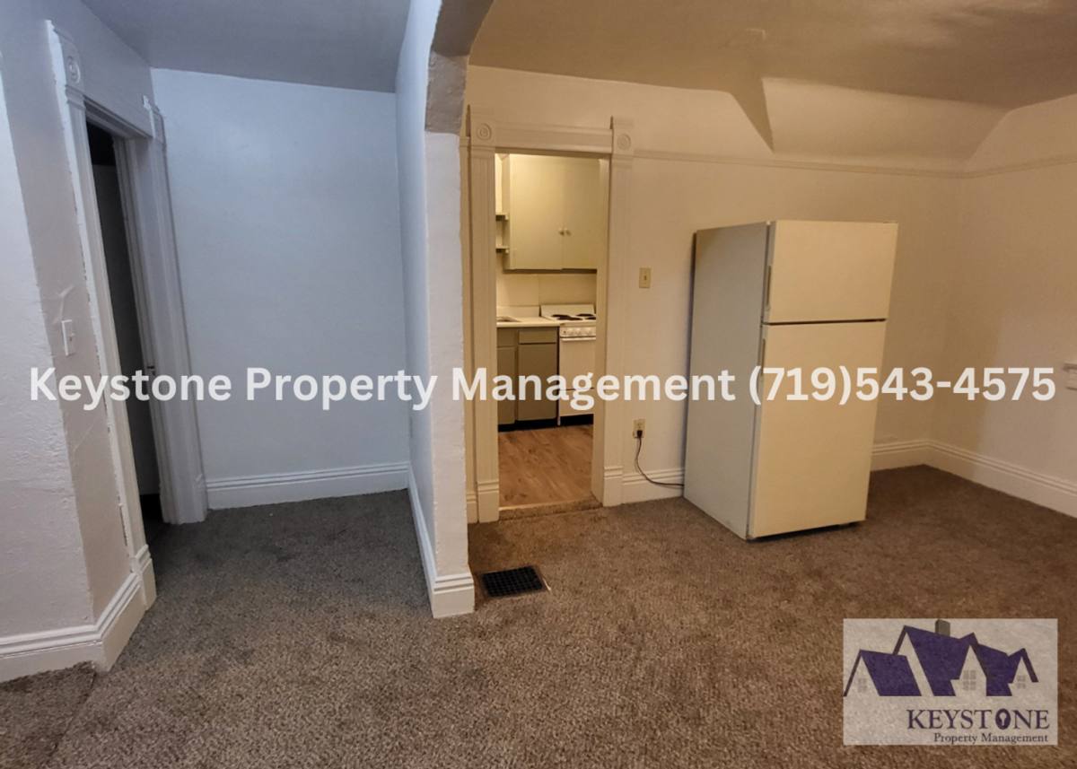 Apartment for rent at 615 W Abriendo Ave, Pueblo, CO 81004