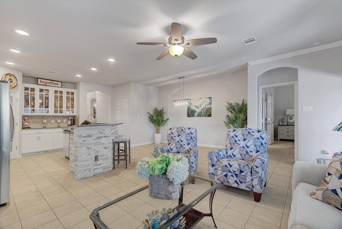 Apartment for rent at 16514 Twinwalker Dr, Houston, TX 77049