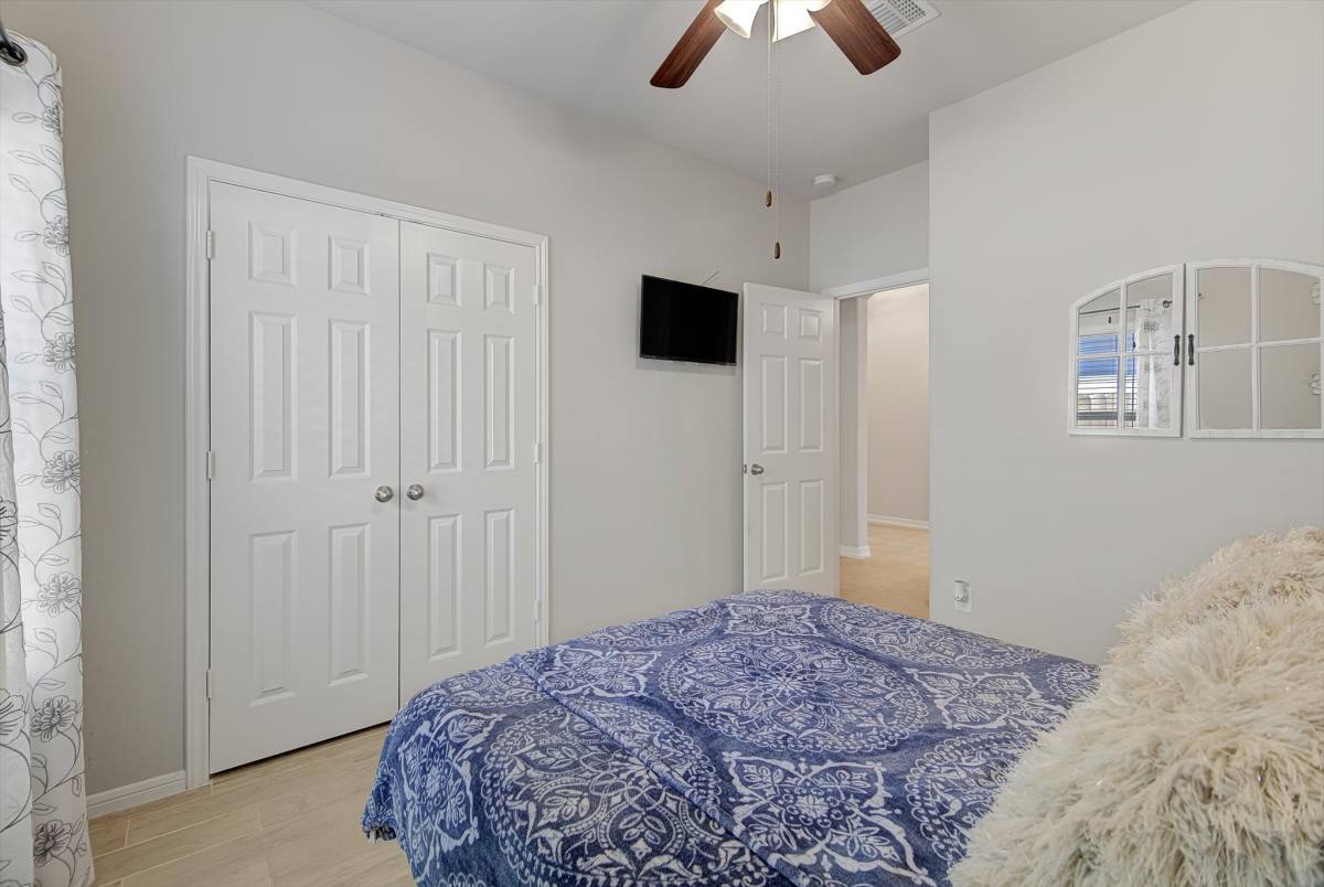 Apartment for rent at 16514 Twinwalker Dr, Houston, TX 77049