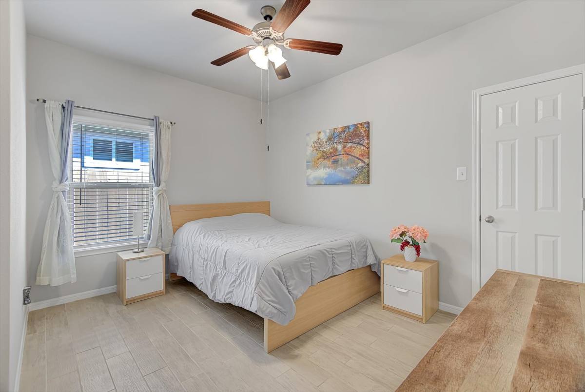 Apartment for rent at 16514 Twinwalker Dr, Houston, TX 77049
