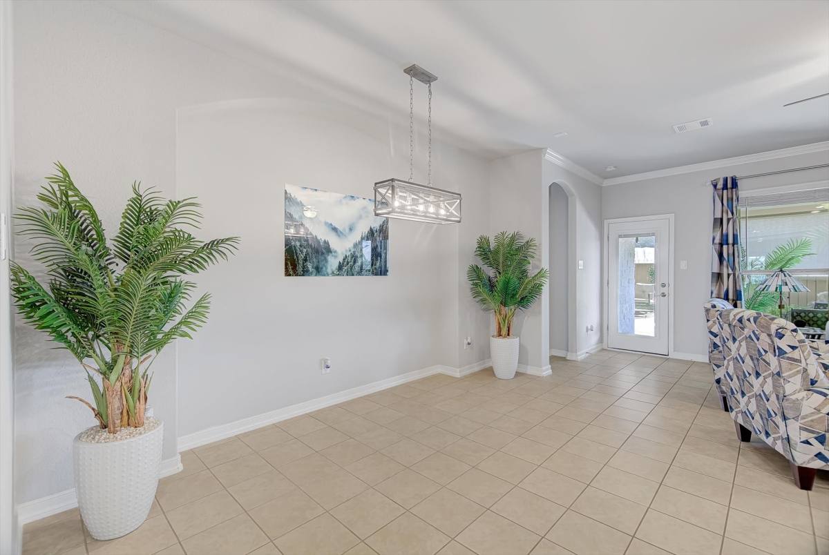Apartment for rent at 16514 Twinwalker Dr, Houston, TX 77049