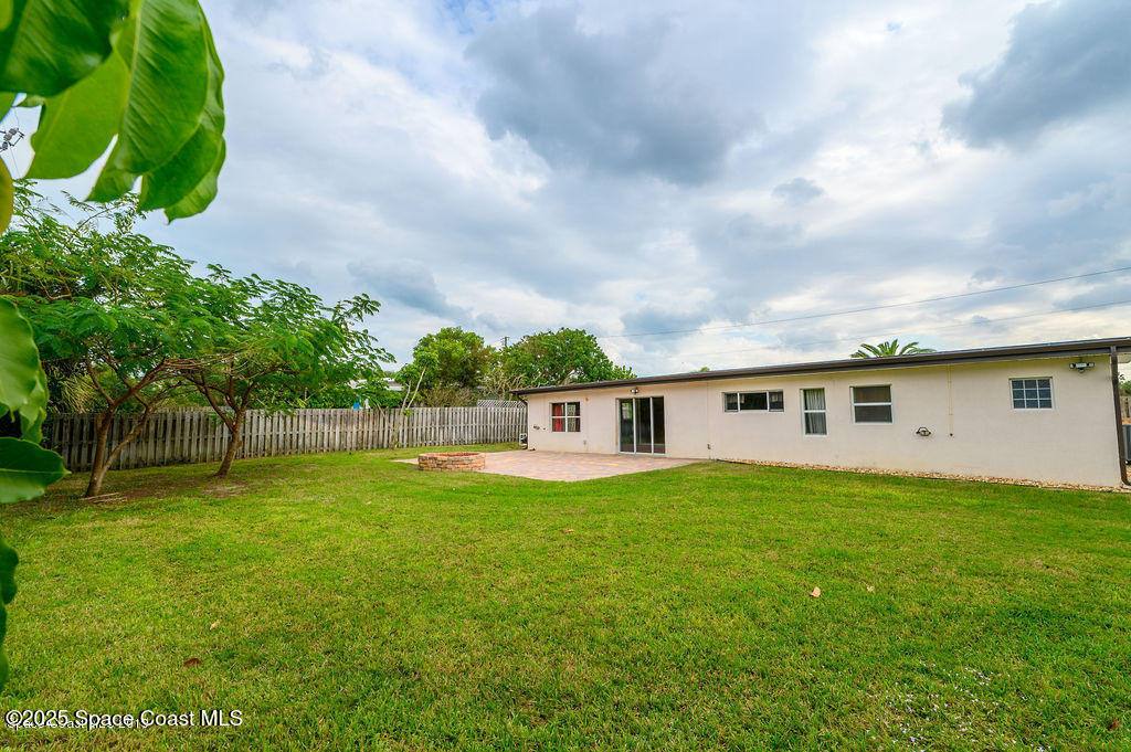 Apartment for rent at 320 Pine Tree Dr #320, Indialantic, FL 32903