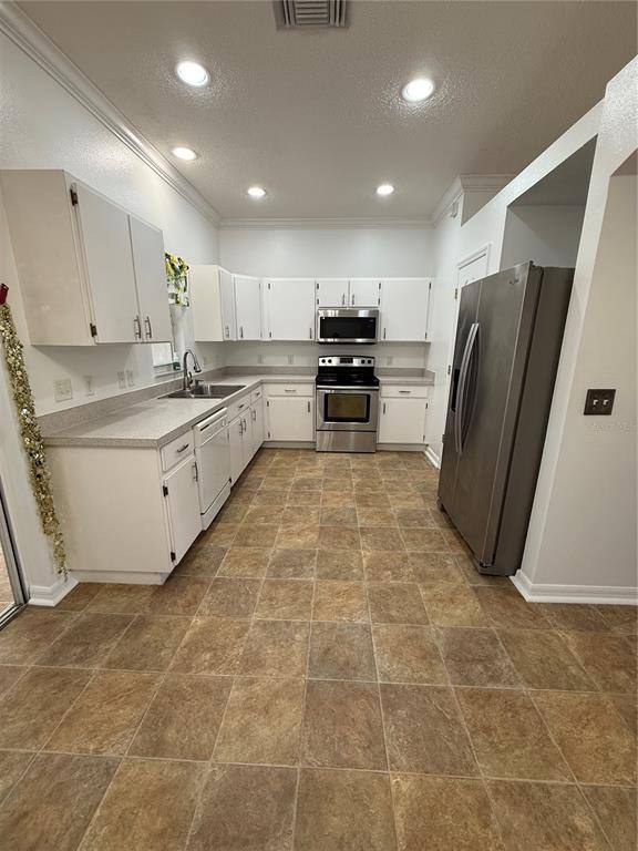 Townhouse for rent at 10110 Abington Place, Tampa, FL 33624