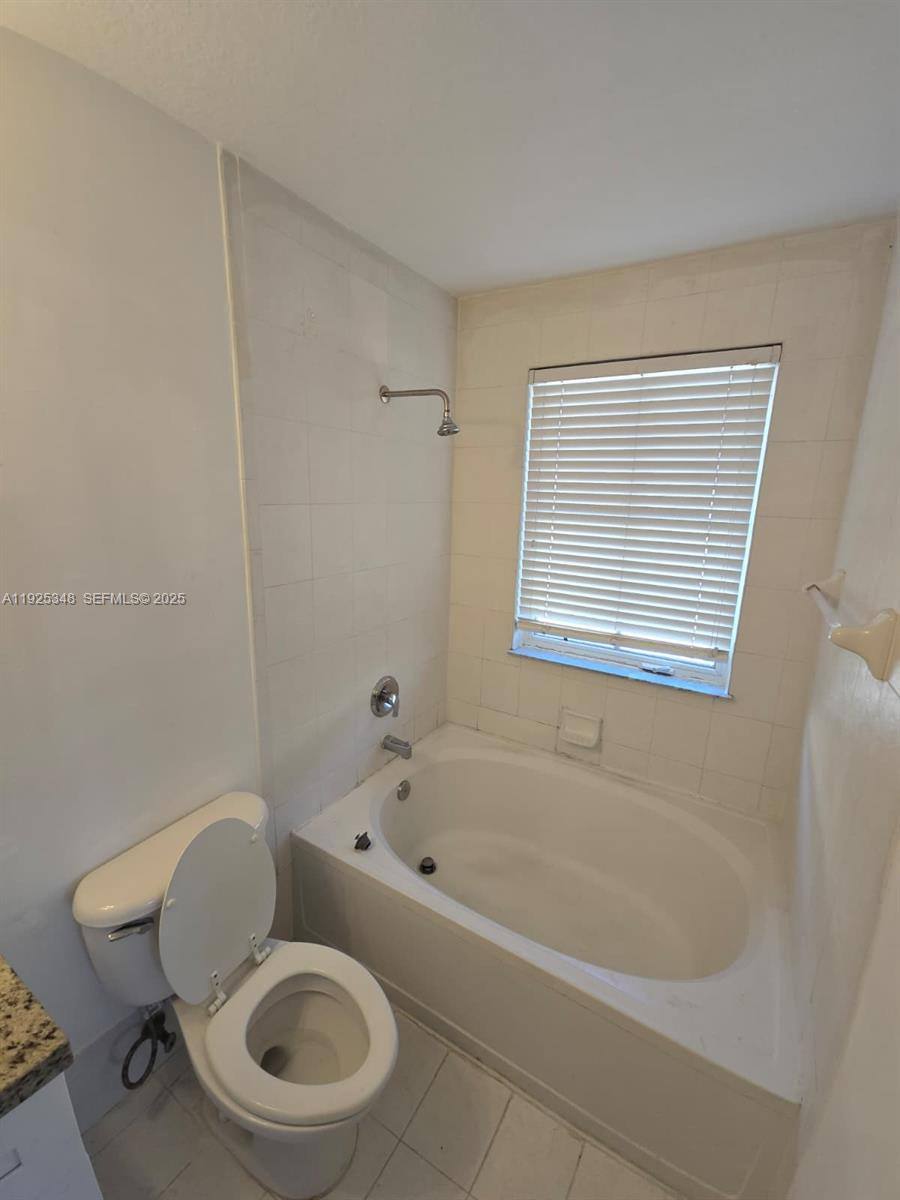 Apartment for rent at 4415 SW 160th Ave #202, Hollywood, FL 33027