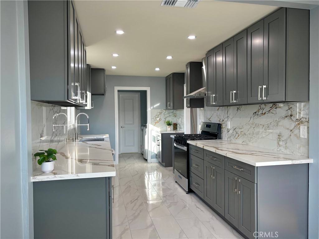 Apartment for rent at 16014 Horace St, Granada Hills, CA 91344