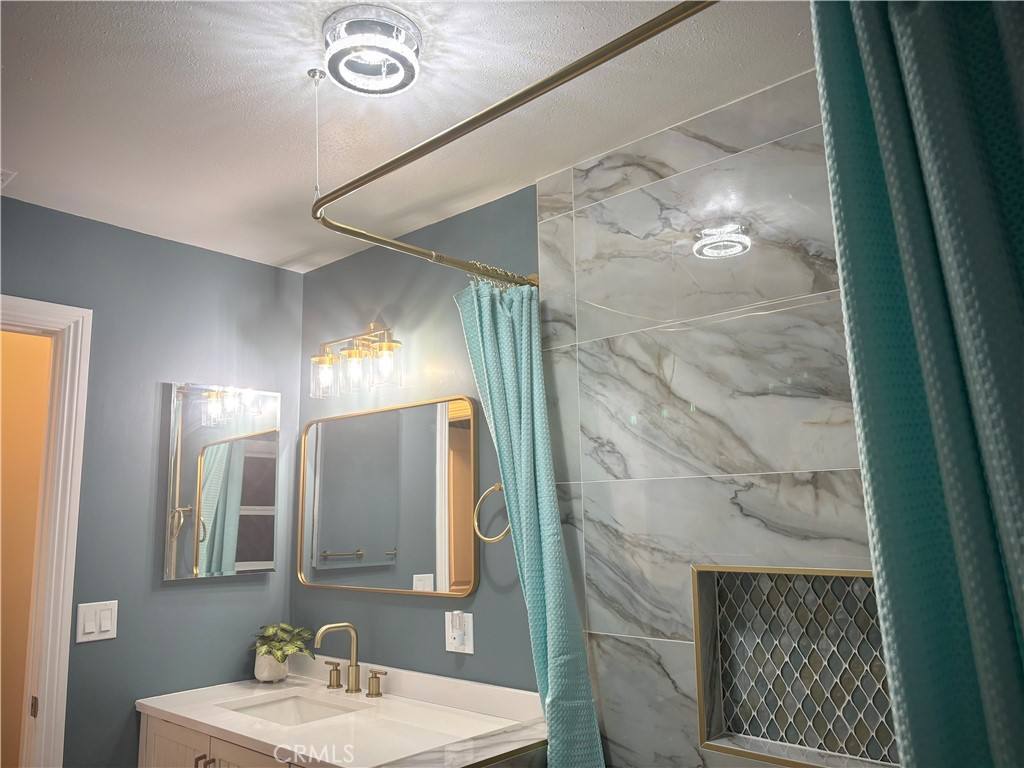 Apartment for rent at 16014 Horace St, Granada Hills, CA 91344